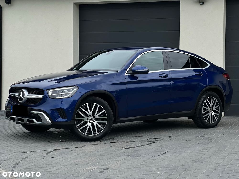 Mercedes-Benz GLC 200 4Matic 9G-TRONIC AMG Line Plus - 14
