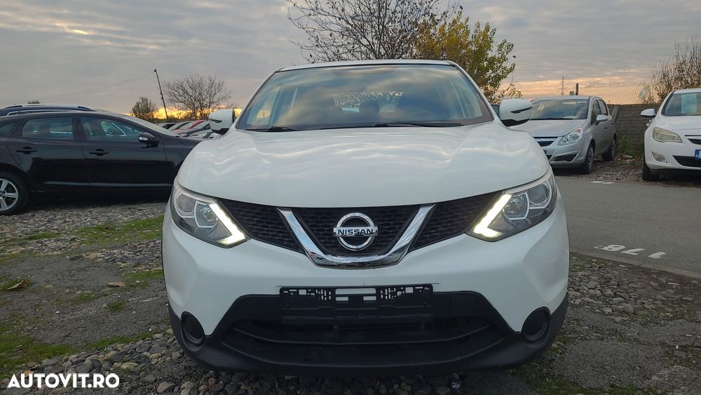 Nissan Qashqai - 2