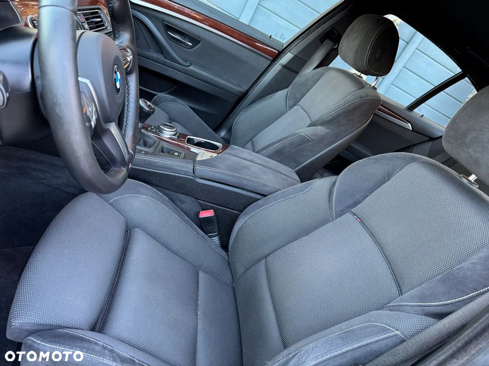 BMW Seria 5 528i - 19
