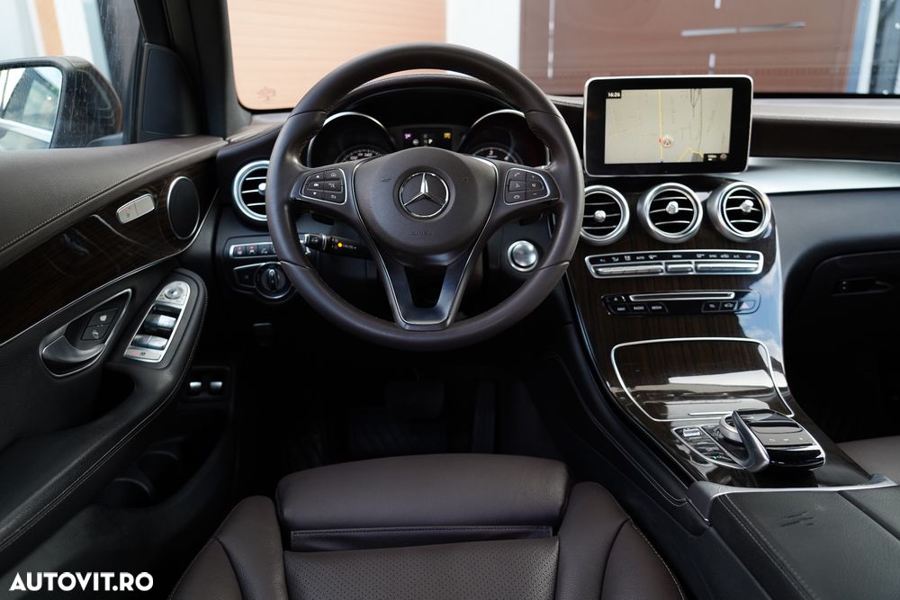 Mercedes-Benz GLC 220 d 4Matic 9G-TRONIC - 12