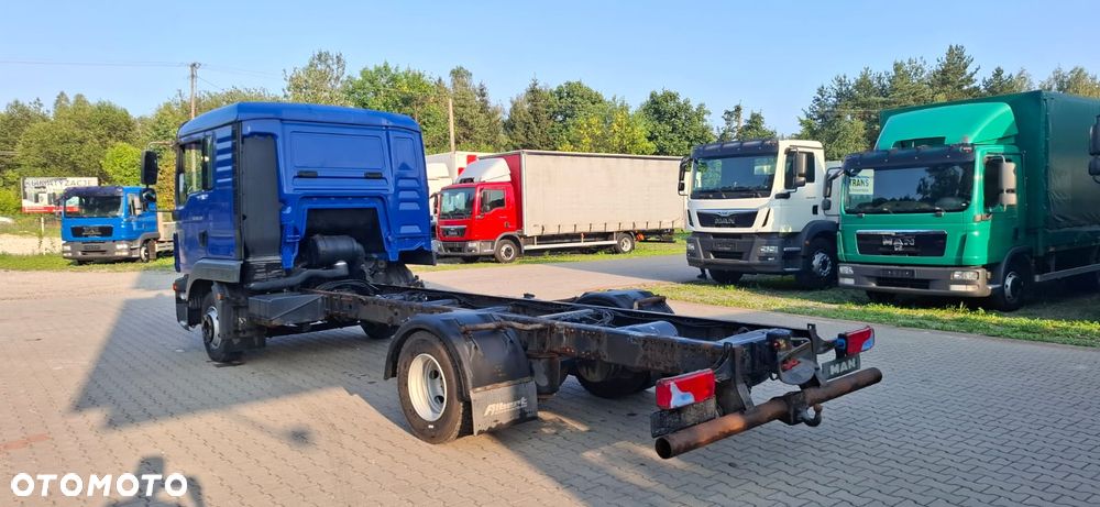 MAN TGL 10.220 - 8