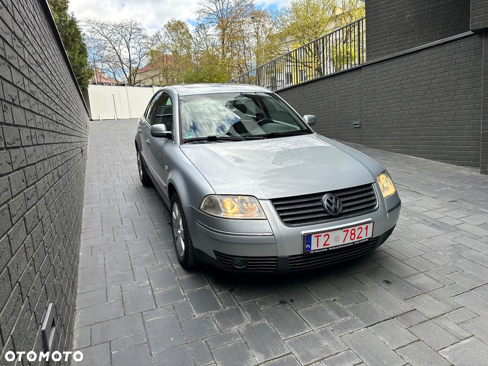 Volkswagen Passat 2.8 V6 4Mot Highline Tiptr - 4