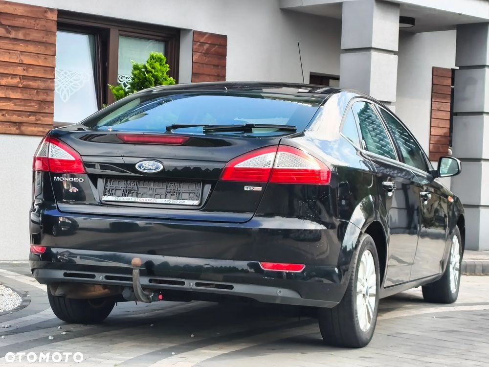 Ford Mondeo 2.0 TDCi Titanium - 14
