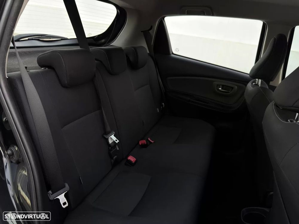 Toyota Yaris 1.4 D-4D Comfort+P.Style - 12