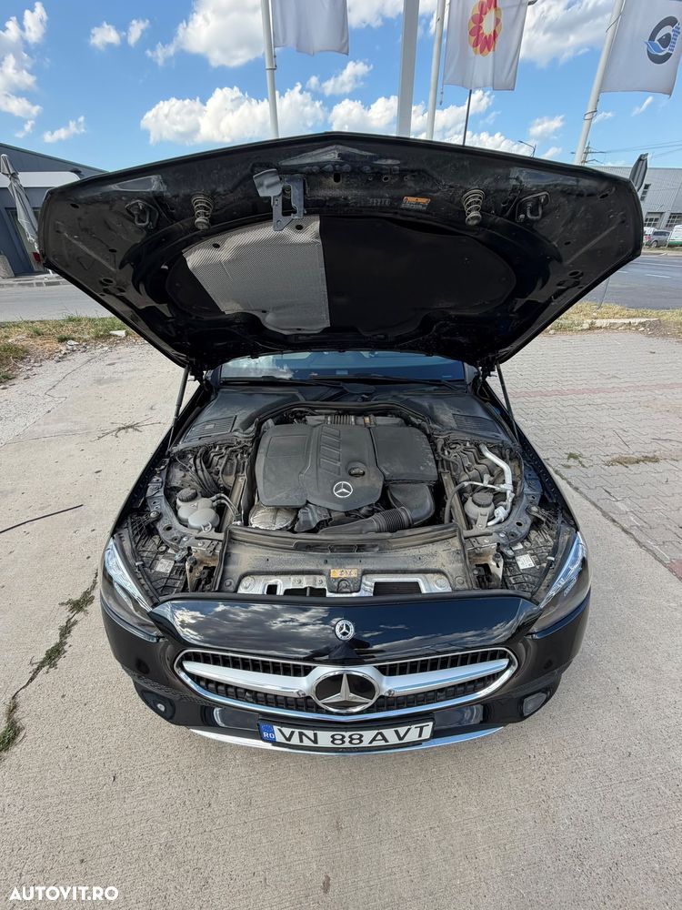 Mercedes-Benz C 2023 photo 5