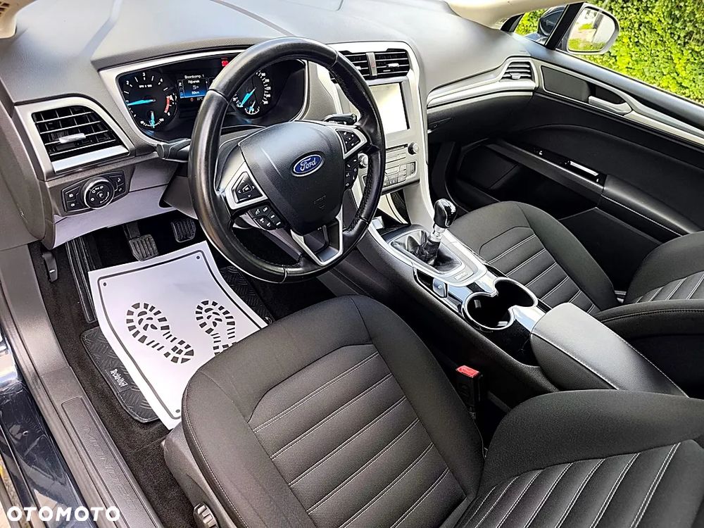 Ford Mondeo - 10
