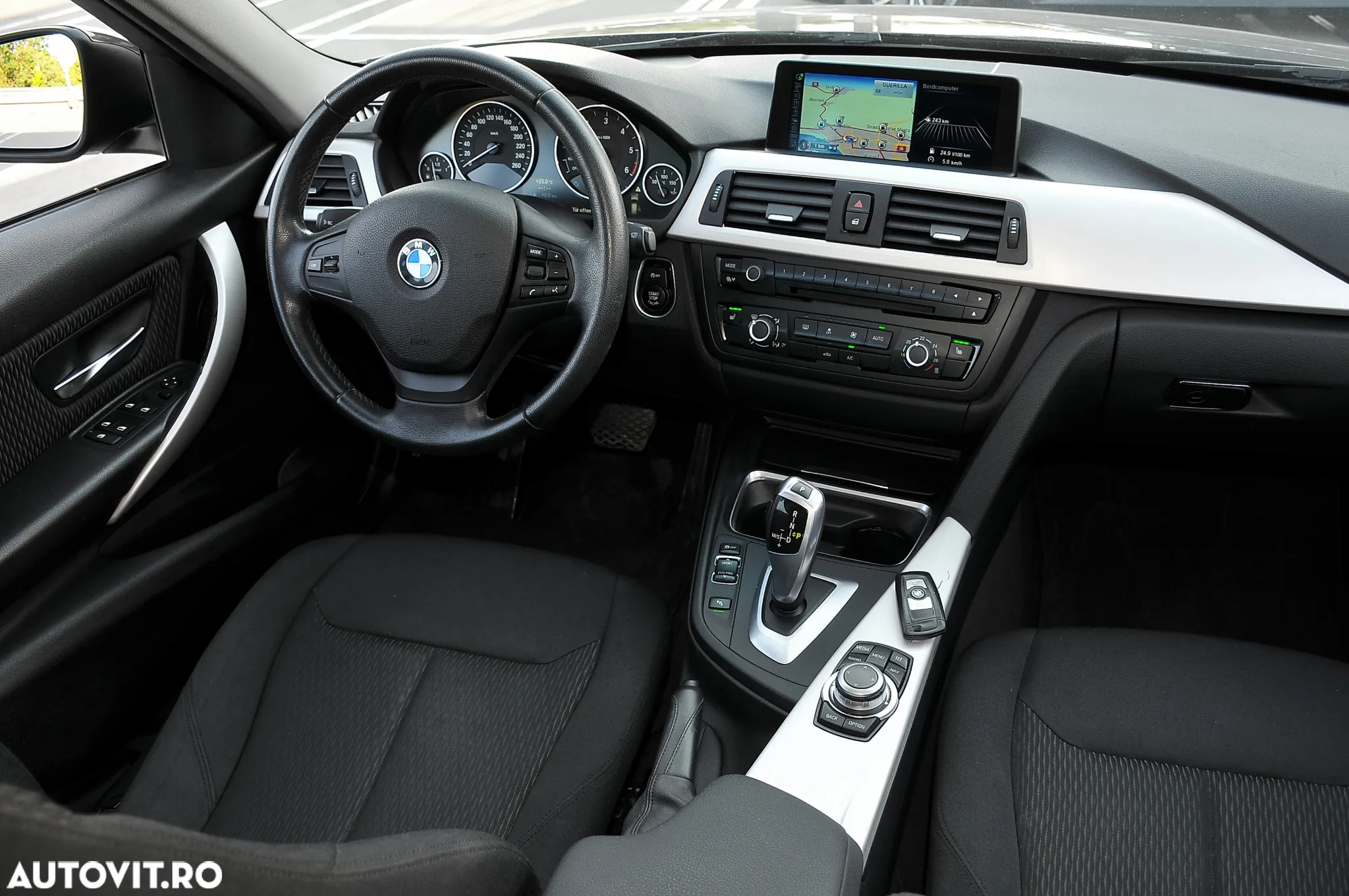 BMW Seria 3 320d Aut. - 4