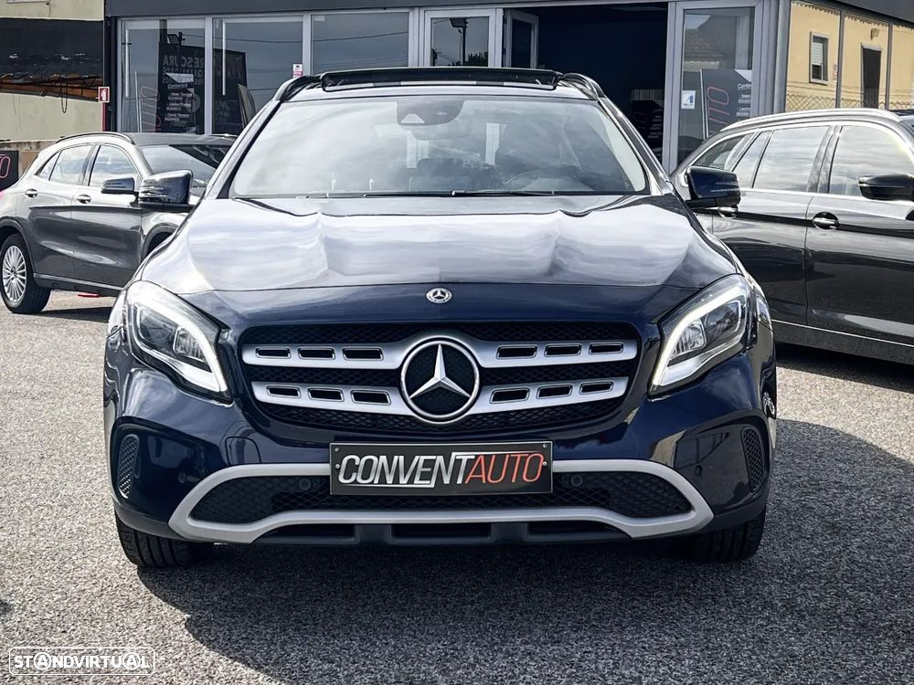 Mercedes-Benz GLA 180 d Urban - 2