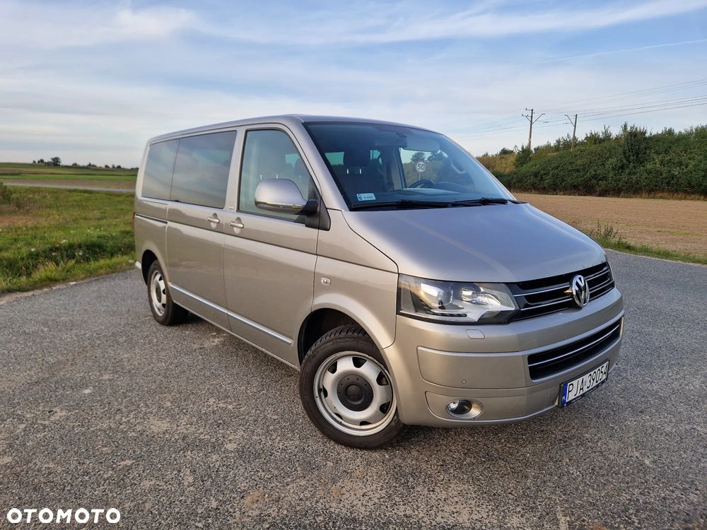 Volkswagen Multivan - 1