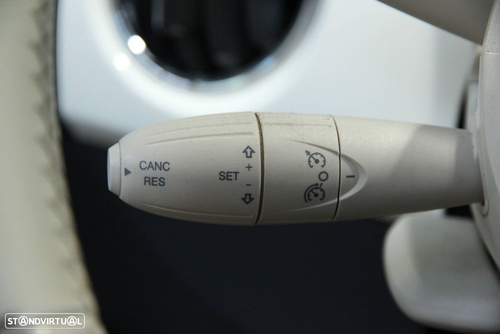 Fiat 500 1.0 Hybrid Lounge - 14