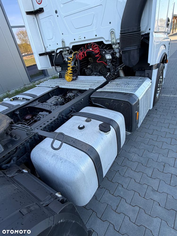 Mercedes-Benz Actros L 1851 Big Space Low Deck - 13