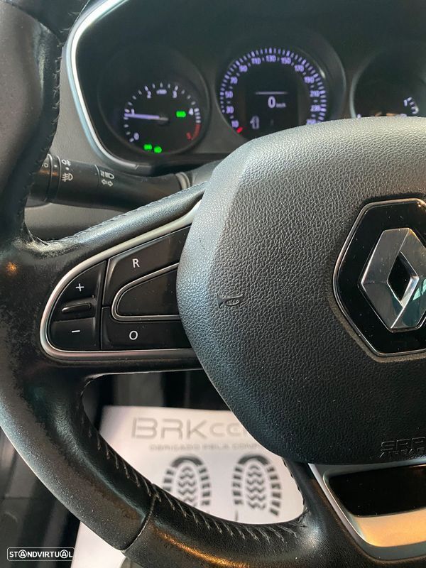 Renault Mégane Sport Tourer 1.5 Blue dCi Limited J17 - 9