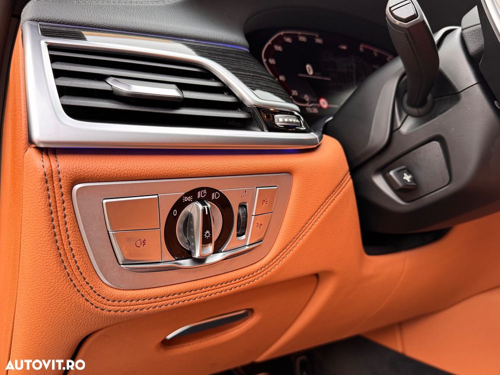 BMW Seria 7 730d xDrive - 16