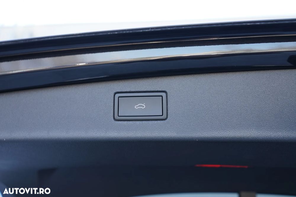 Volkswagen Tiguan 2.0 TDI SCR 4Motion DSG Elegance - 40