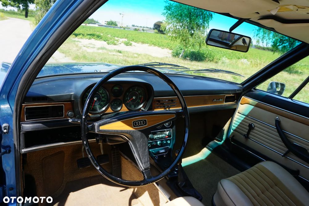 Audi 100 - 15