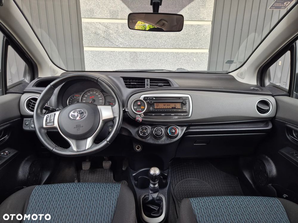 Toyota Yaris 1.33 Terra - 7