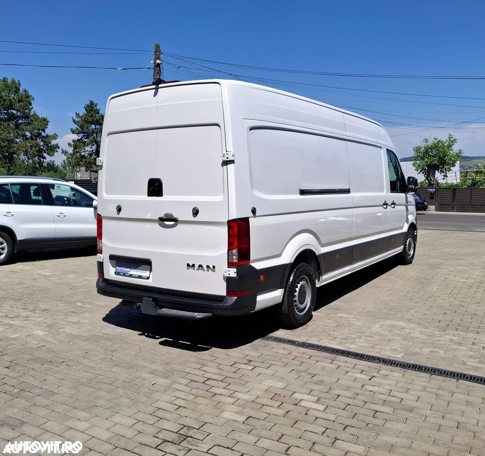 Volkswagen Crafter - 2
