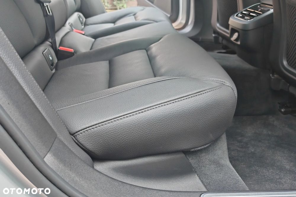 Volvo S90 B5 D AWD Ultimate Bright - 24