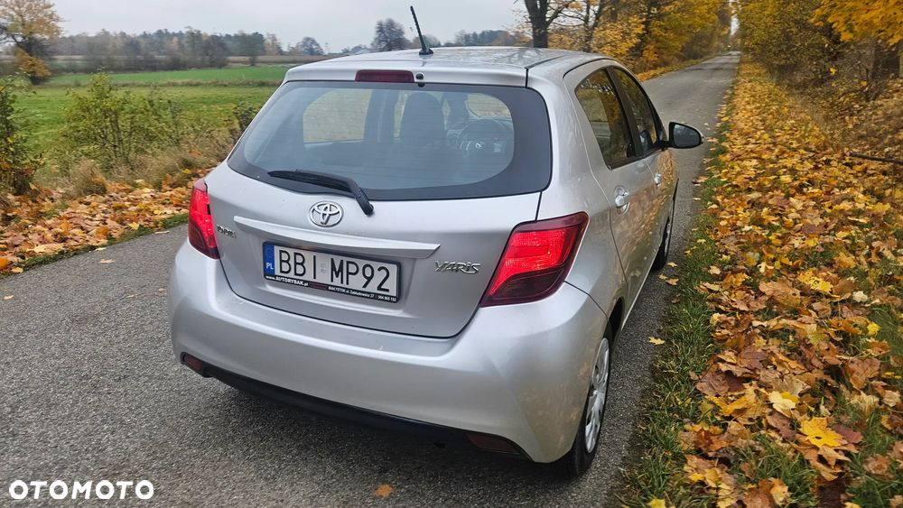 Toyota Yaris - 8