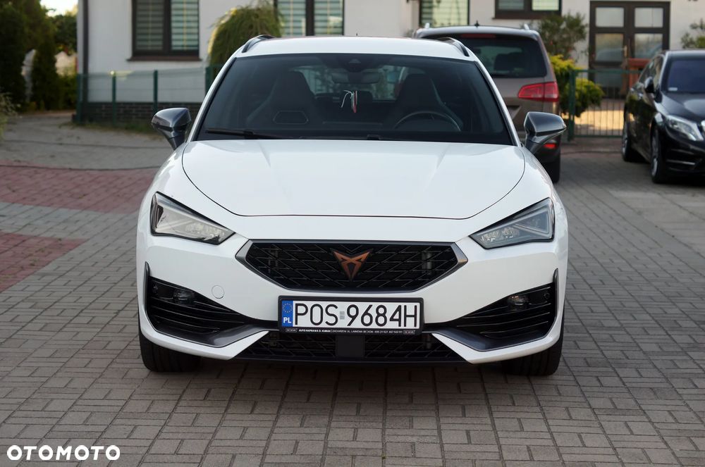 Cupra Leon Sportstourer 1.4 e-Hybrid (180 kW System) - 2