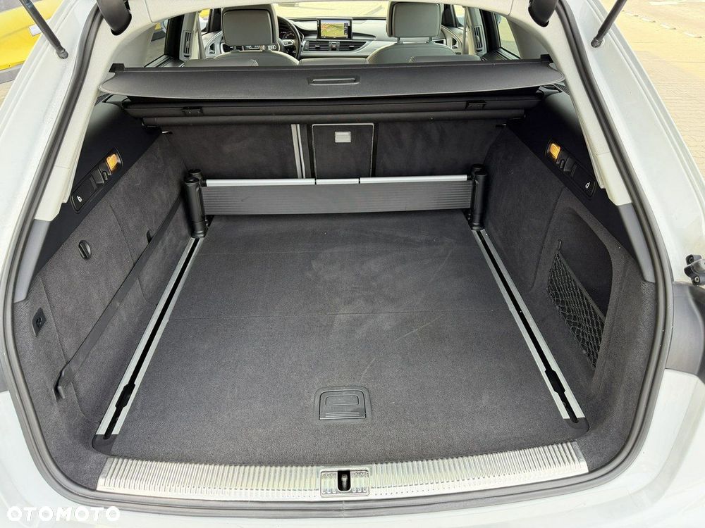 Audi A6 Allroad - 36