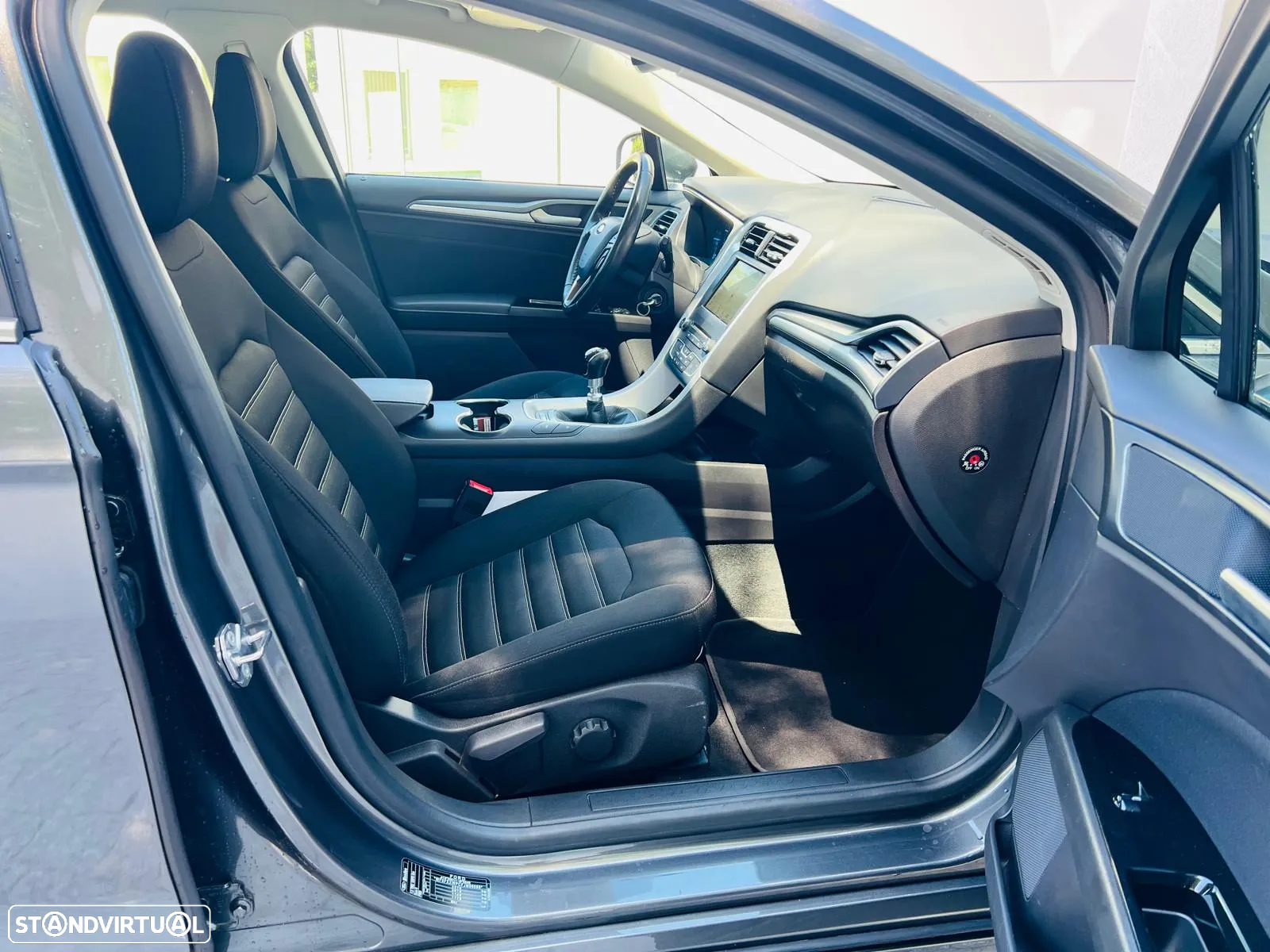 Ford Mondeo SW 1.5 TDCi Business ECOnetic - 12