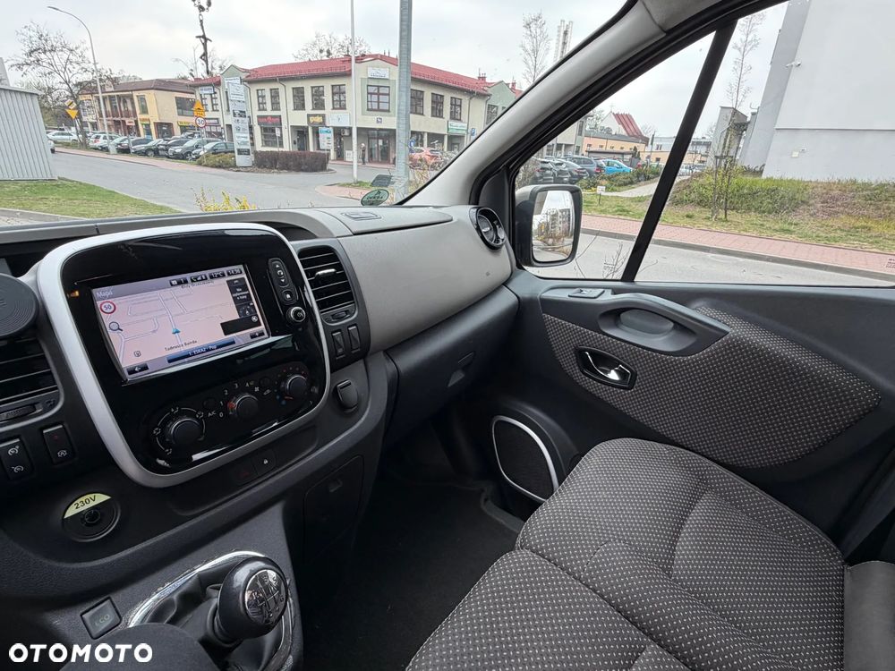 Renault Trafic Grand Passenger 3,0t Pack Clim - 18