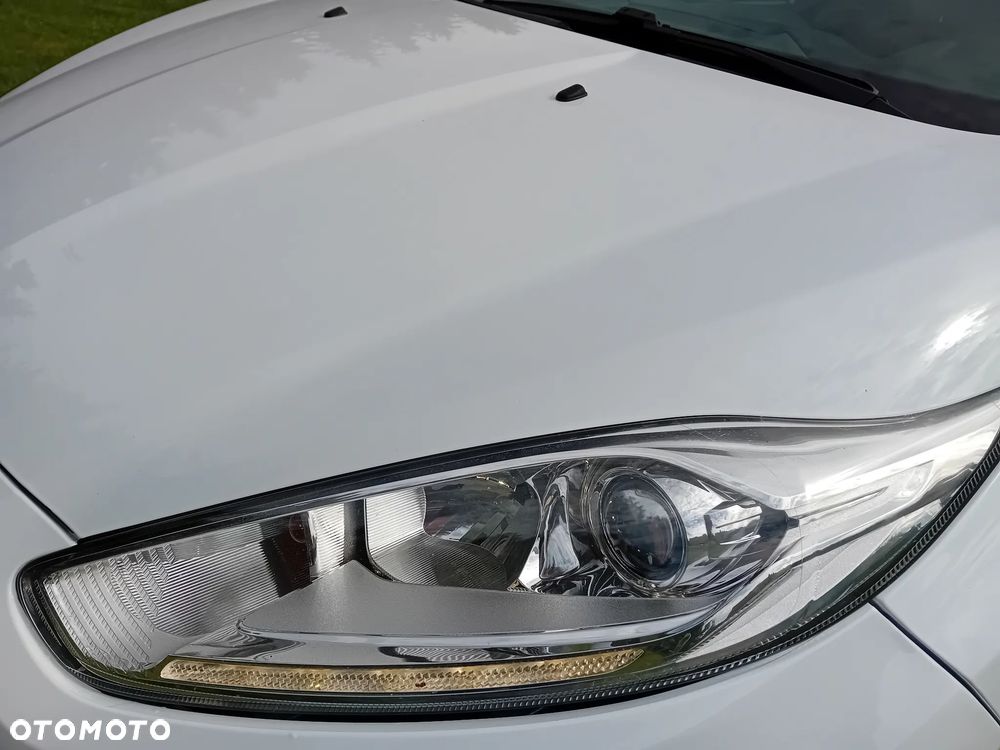 Ford Fiesta 1.6 EcoBoost mit Leder-Sport-Paket ST - 26