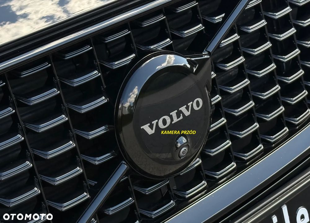 Volvo XC 60 B5 B AWD Plus Dark - 35