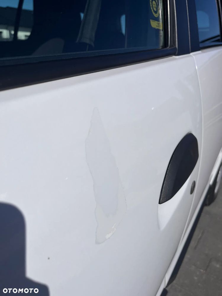 Dacia Logan 0.9 TCE Laureate S&S EU6 - 19