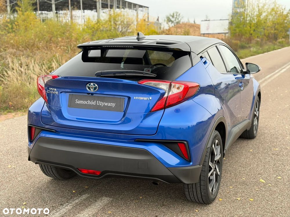 Toyota C-HR - 11