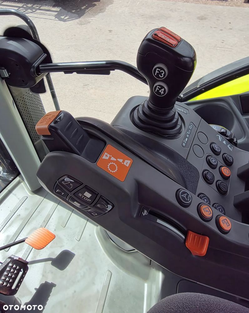 Claas Arion 610 Cis - 18