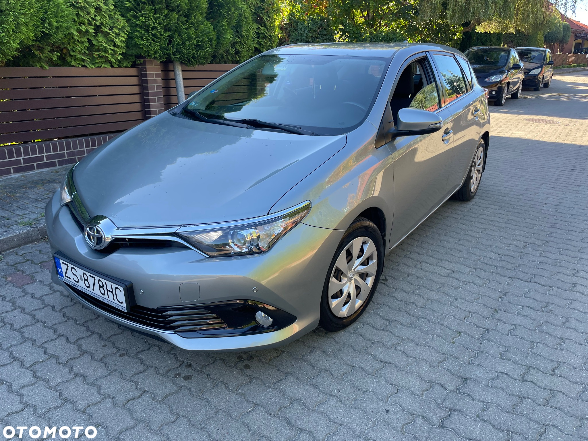 Toyota Auris - 2
