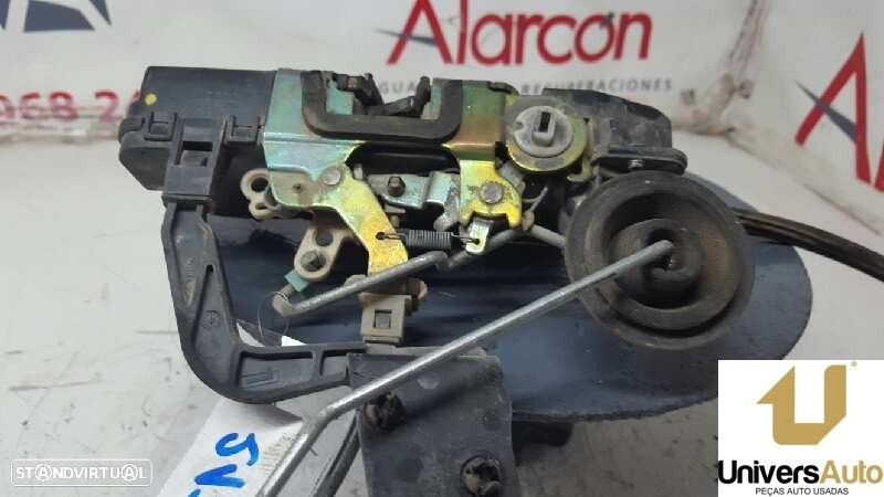 FECHADURA PORTA TRASEIRA DIREITA FIAT STILO (192) 1.9 JTD CAT - 8