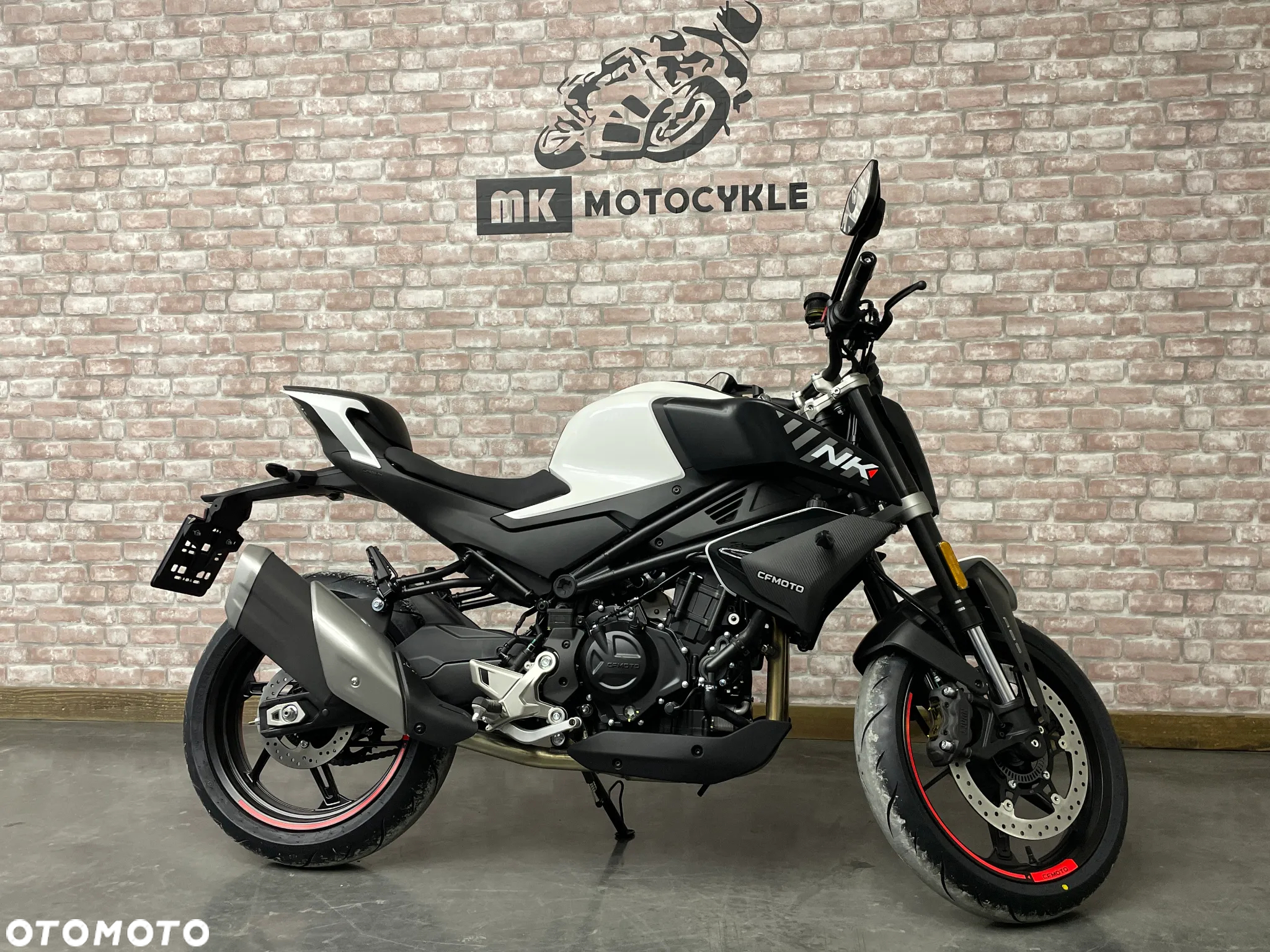 CFMoto NK - 10