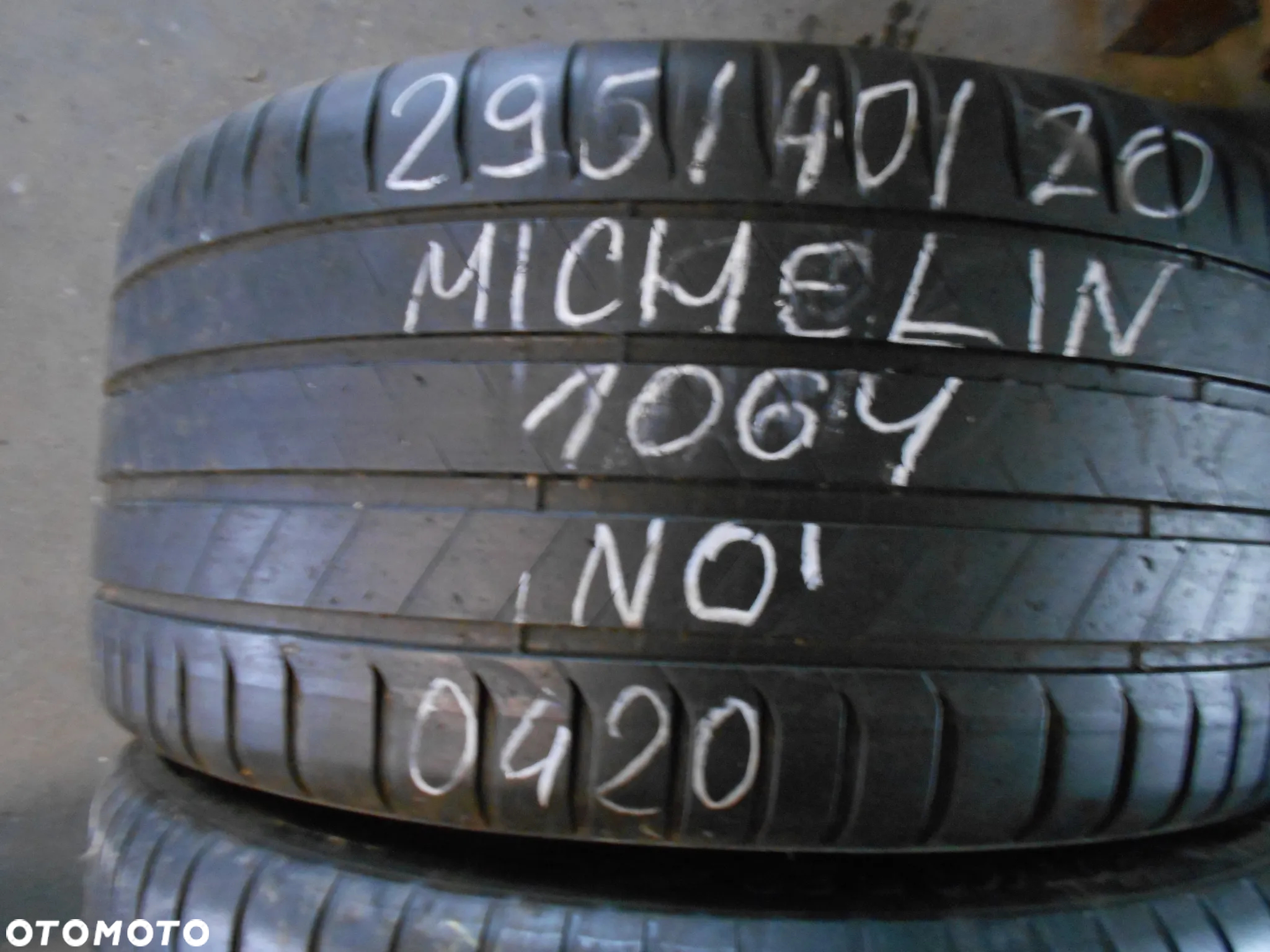 OPONY 295/40R20 Michelin Latitude Sport 3 NO DOT 0420 / 0116 5MM - 4
