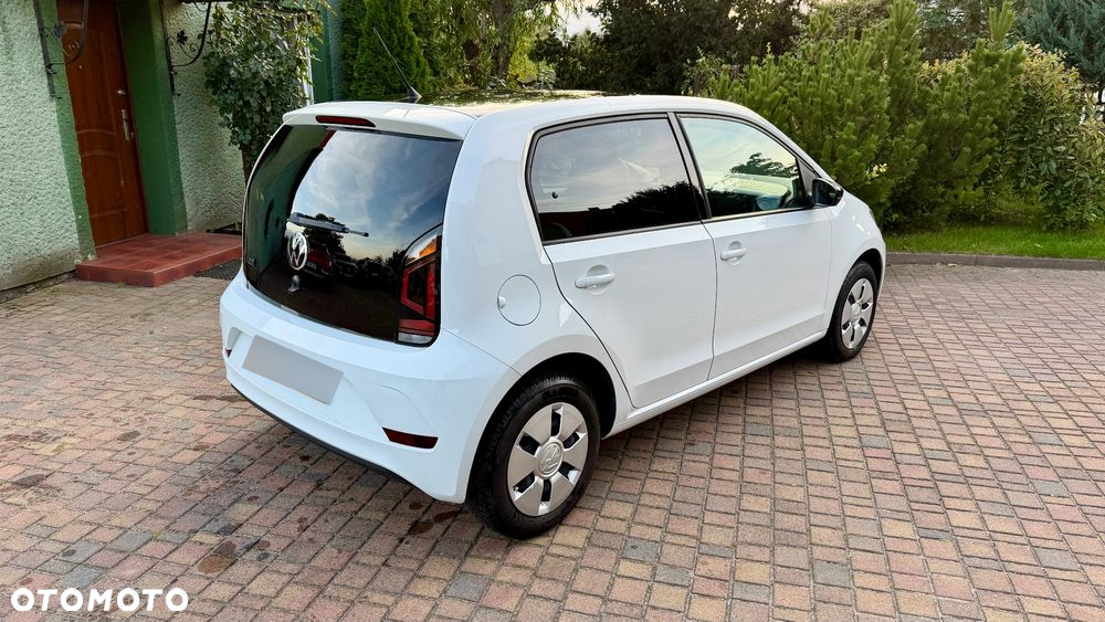 Volkswagen up! 1.0 move - 11