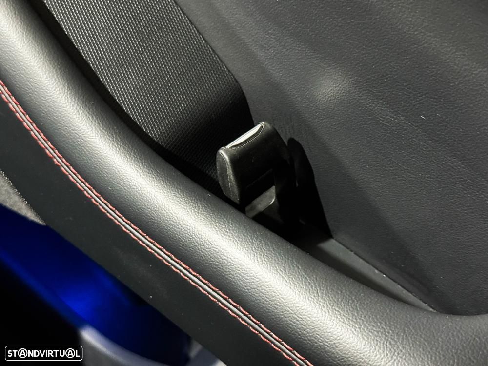 Ford Mustang Mach-E AWD PREMIUM - 32