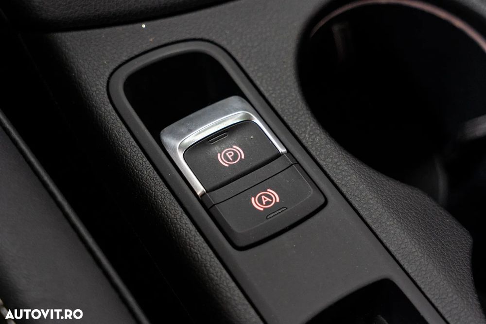 Audi Q3 2.0 TDI Quattro S tronic sport - 30