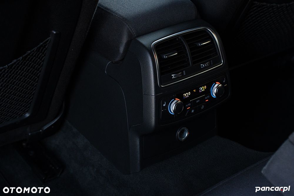 Audi A6 Avant 2.0 TDI ultra S tronic - 26