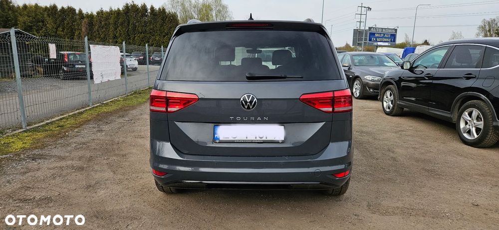 Volkswagen Touran 2.0 TDI BMT SCR Trendline - 5