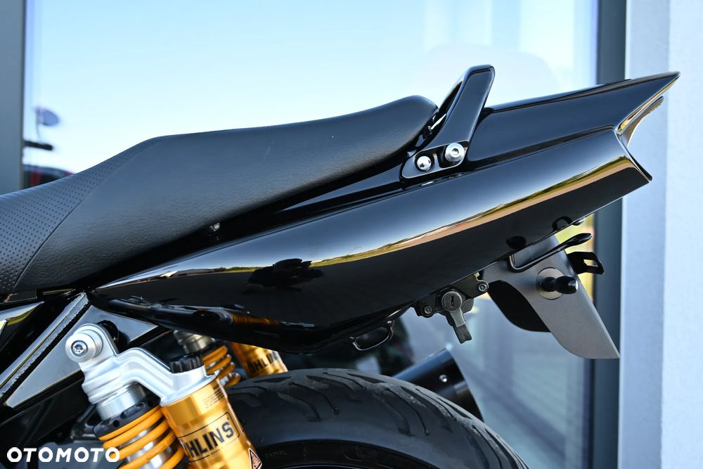 Yamaha XJR - 34