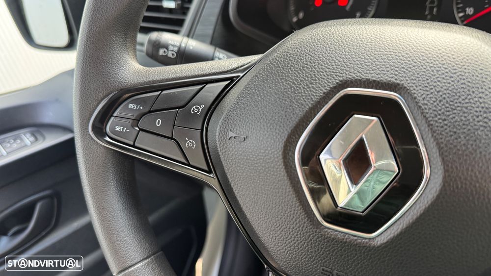 Renault Trafic 2.0 dCi L1 H2 Fase III - 12