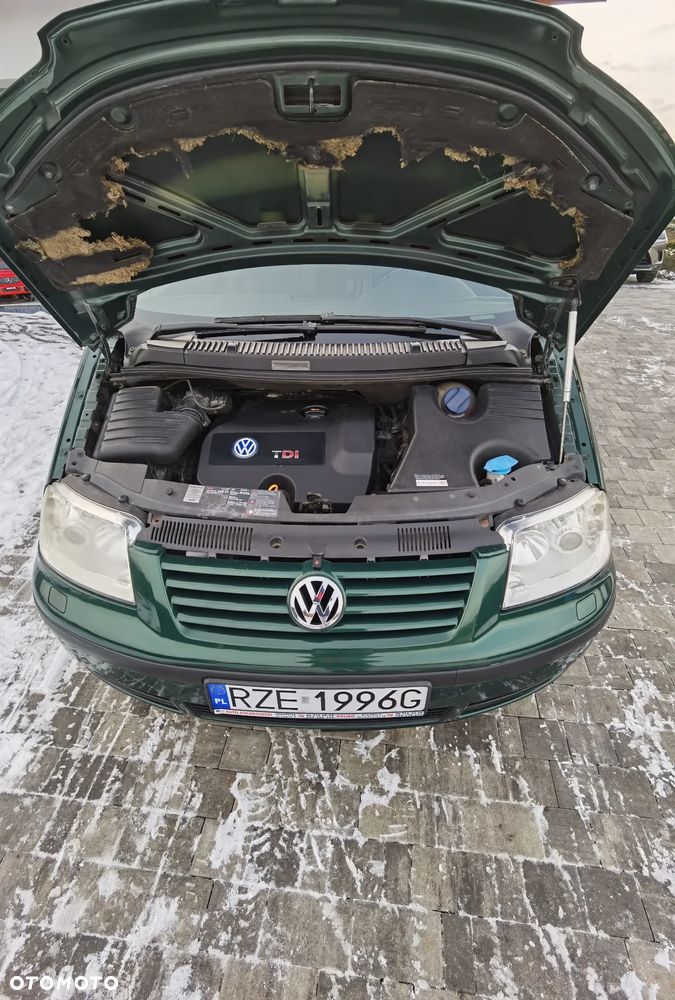 Volkswagen Sharan 1.9 TDI Trendline - 11