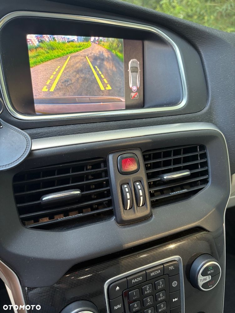 Volvo V40 T3 Drive-E Momentum - 13