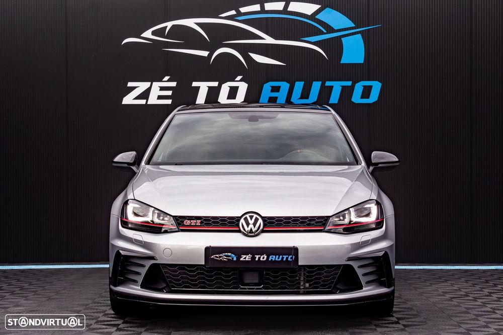 VW Golf - 3