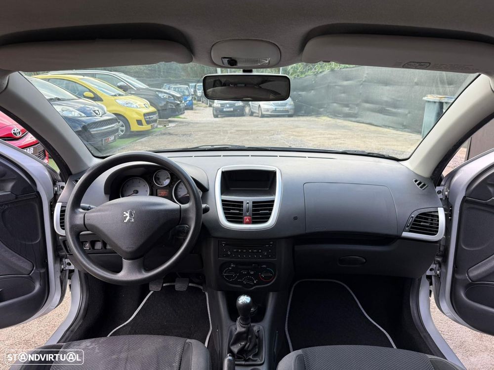 Peugeot 206+ 1.1 Trendy - 14