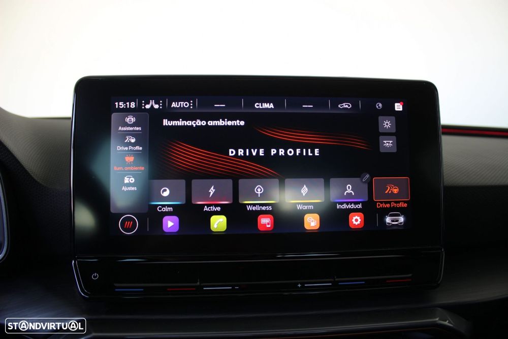 Cupra Leon 1.5 eTSI MID DSG - 28