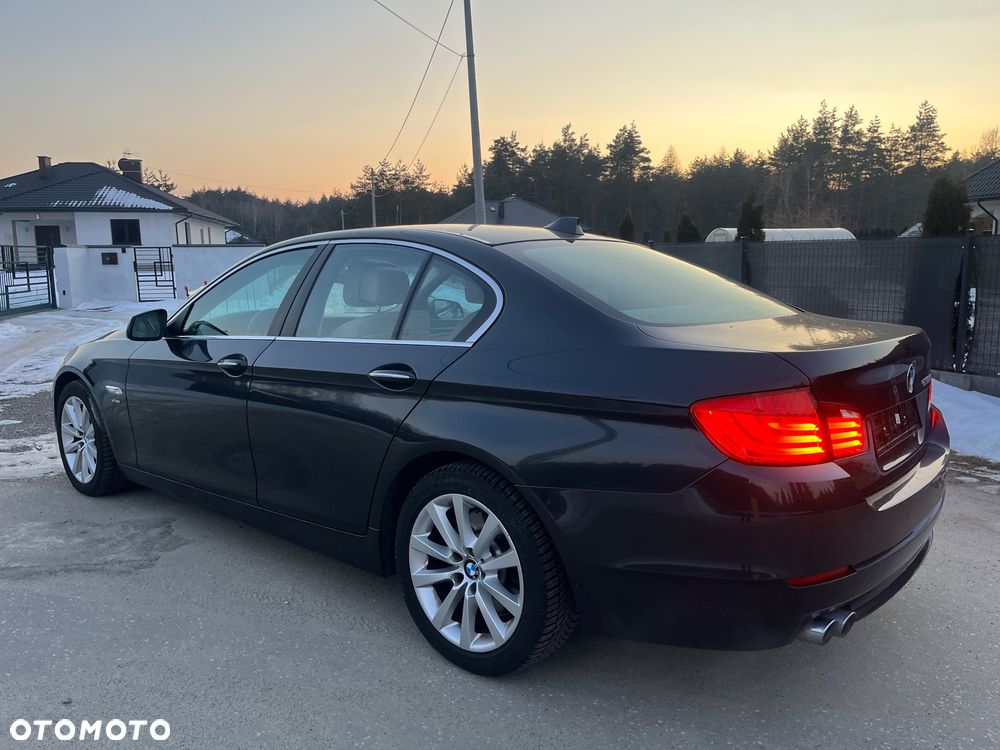 BMW Seria 5 530d xDrive Sport-Aut - 6