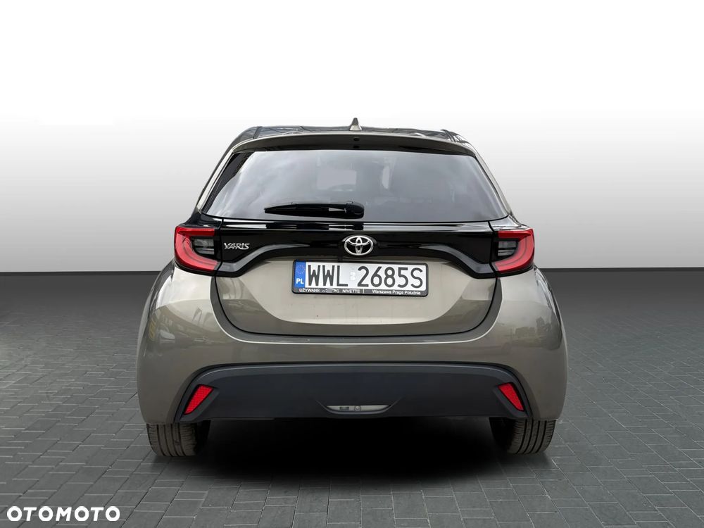 Toyota Yaris 1.5 Selection Elegant - 5